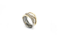 Embrace | Ring | Gold Diamonds